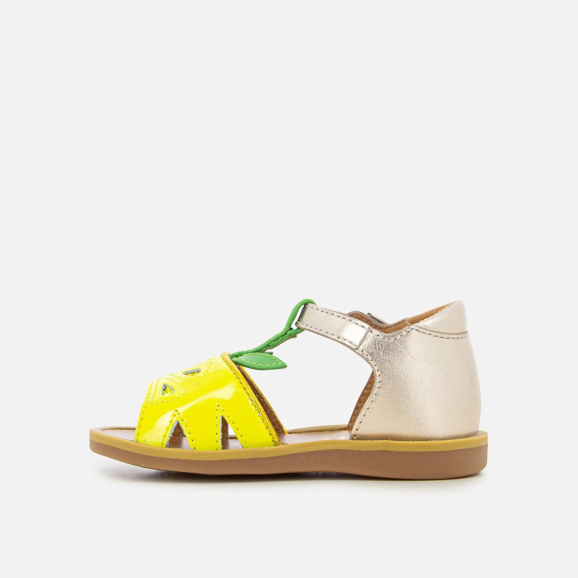 pom-d-api-poppy-agrume-sandale-premiers-pas-fille-jaune-laminato image 3