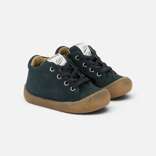 pom-d-api-yaka-walk-nubuck-navy-gar-on-barefoot image 1