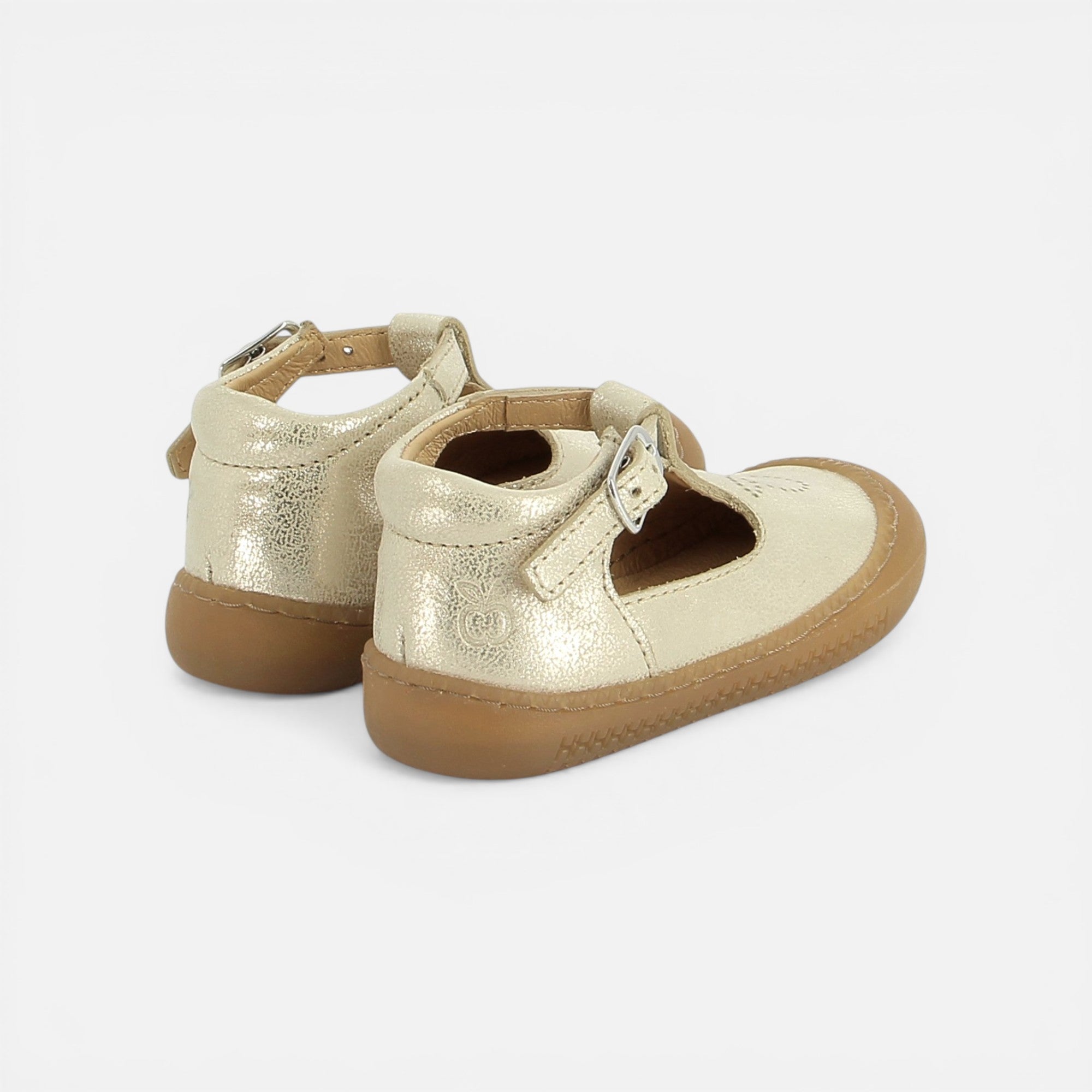 pom-d-api-yaka-salom-chaussures-barefoot-premiers-pas-fille-platine image 2