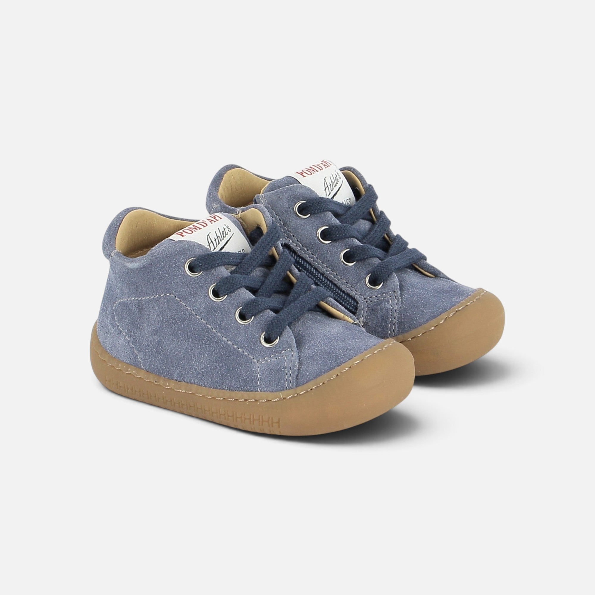 pom-d-api-yaka-walk-premiers-pas-gar-on-bleu-velours image 2