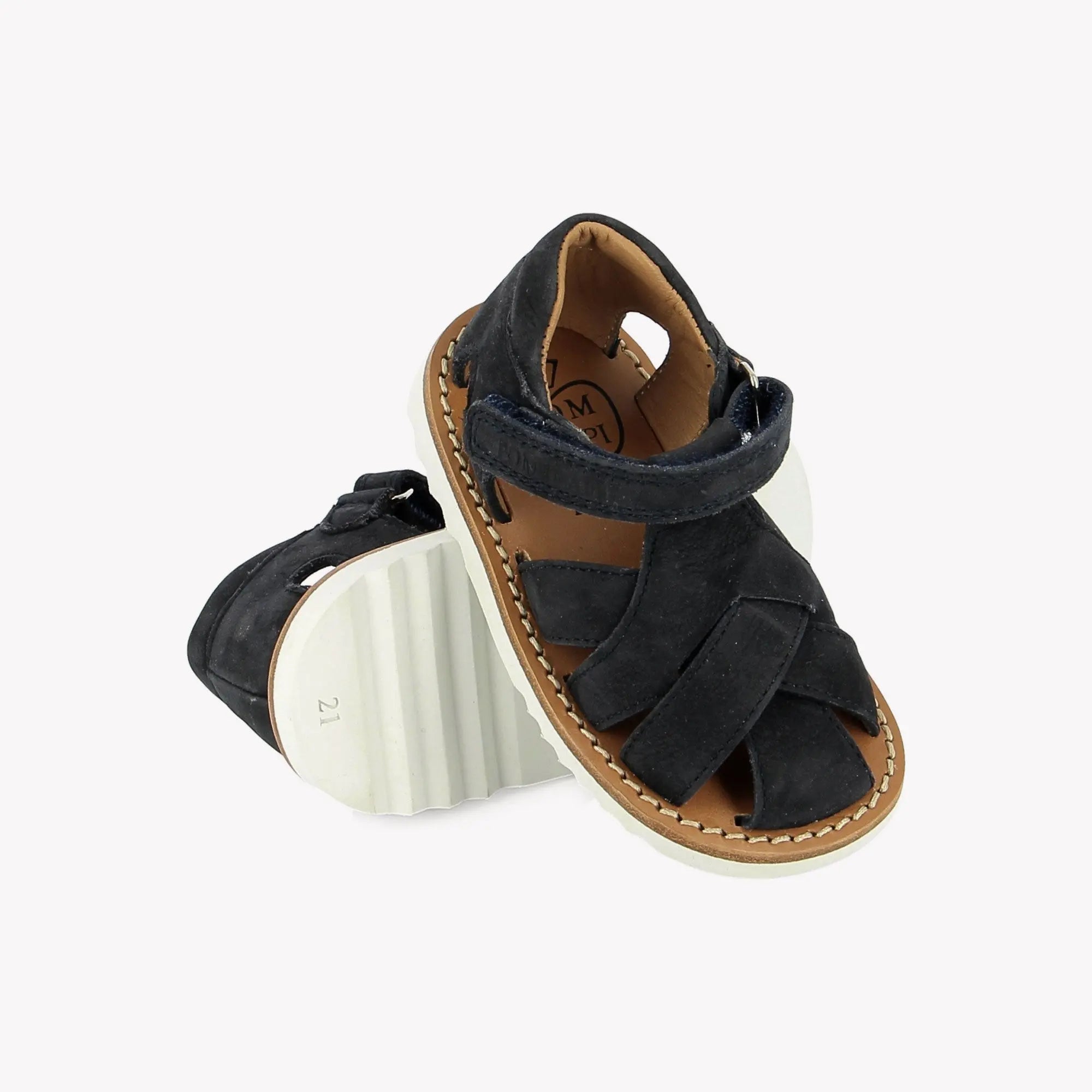 pom-d-api-waff-cross-sandale-gar-on-nubuck-marine-scratch image 2
