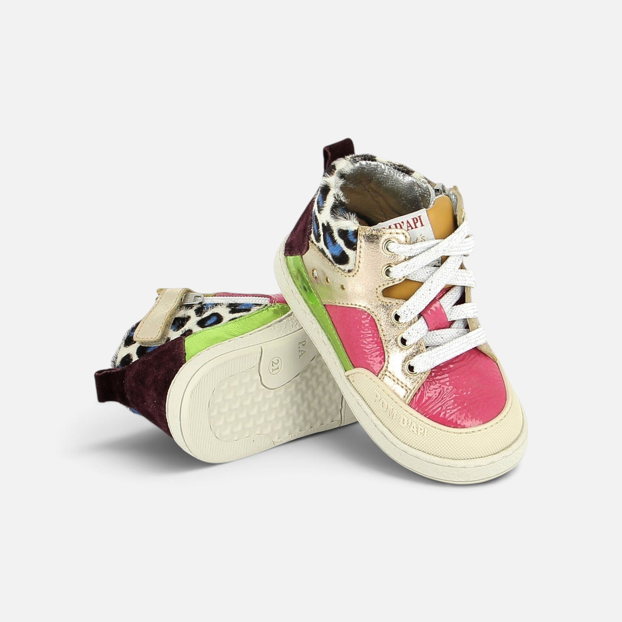 pom-d-api-mousse-bump-basket-fille-velcro-vernis-fushia-dor image 3