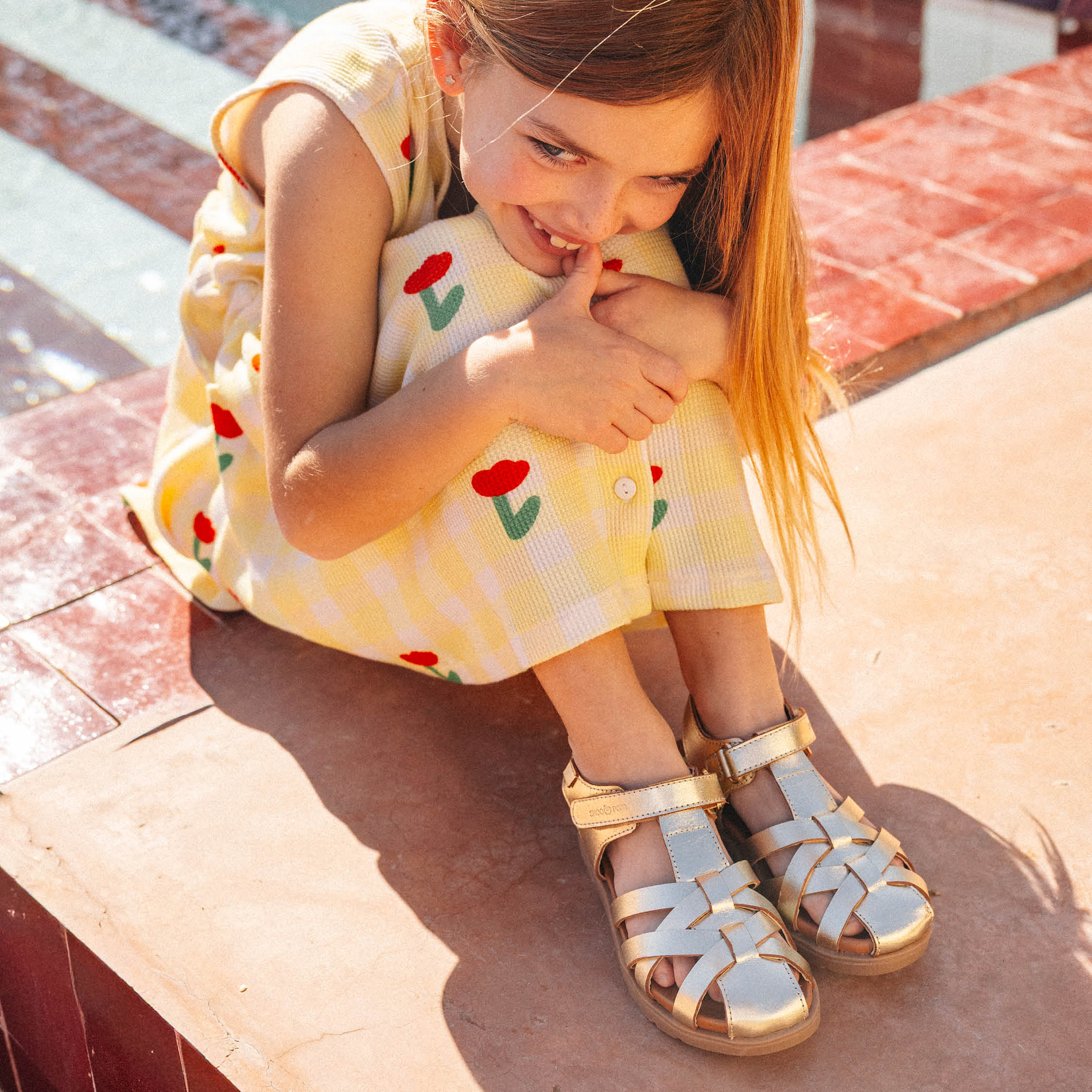 shoo-pom-kerala-easy-strap-sandales-t-enfant-cuir-dor-bout-ferm-scratch image 1