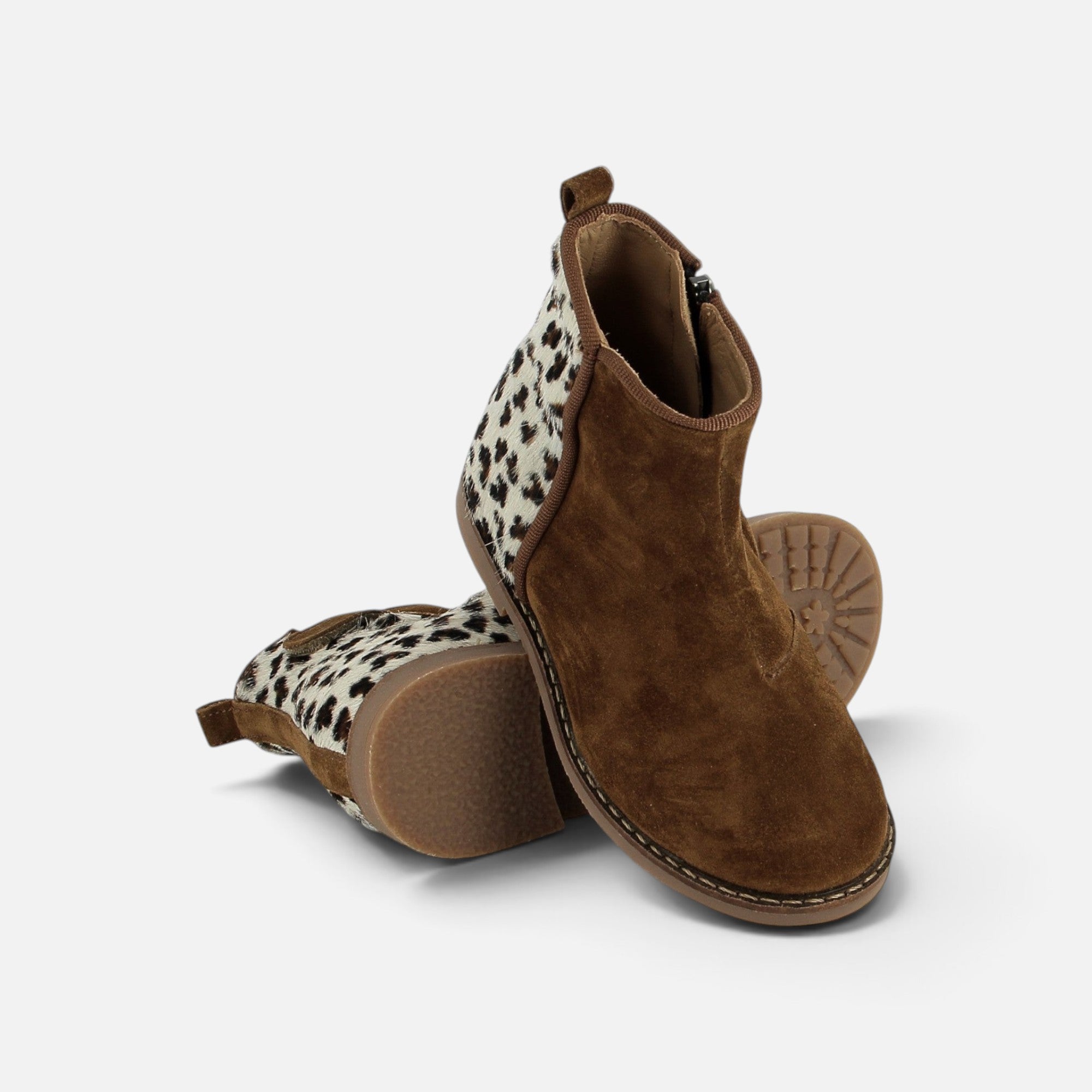 pom-d-api-trip-back-bottine-fille-velours-tabac-poney image 2