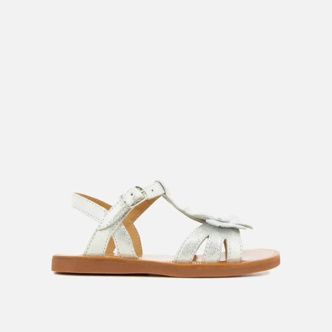 pom-d-api-plagette-big-flo-sandale-enfant-blanc-argent-fleur image 3